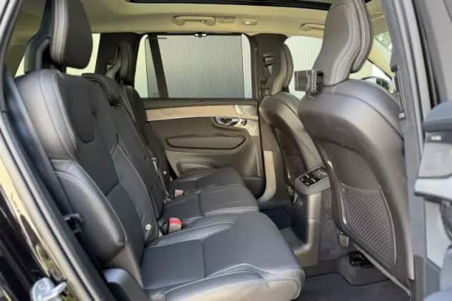 Volvo XC90 (2025) thumbnail 6