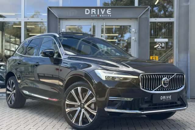 Volvo XC60 (2024) thumbnail 4