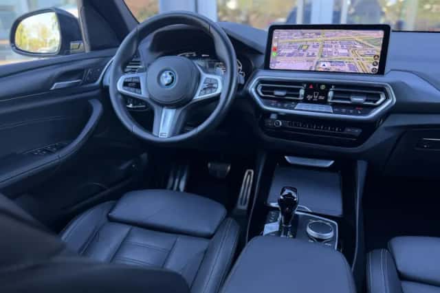 BMW X3 (2021) thumbnail 3