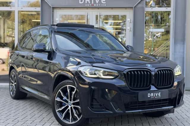 BMW X3 (2021) thumbnail 4
