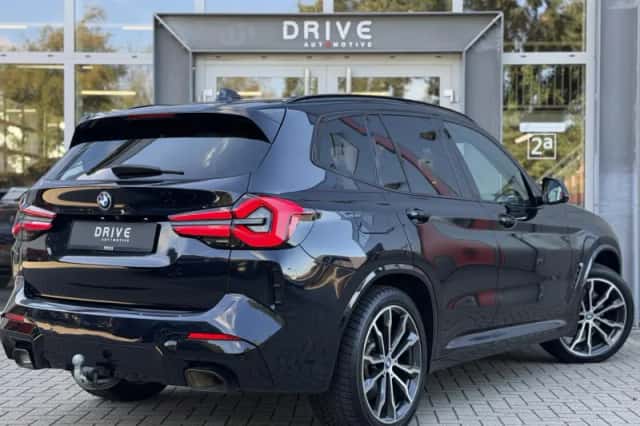 BMW X3 (2021) thumbnail 5