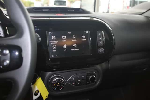 Renault Twingo (2021) thumbnail 5
