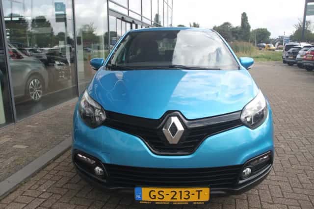 Renault Captur (2013) thumbnail 3