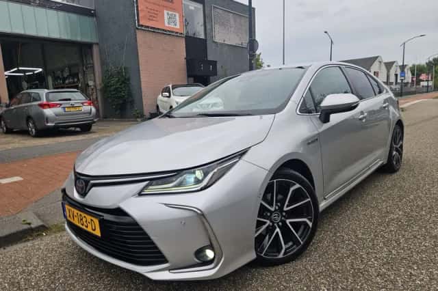 Toyota Corolla (2019) thumbnail 1