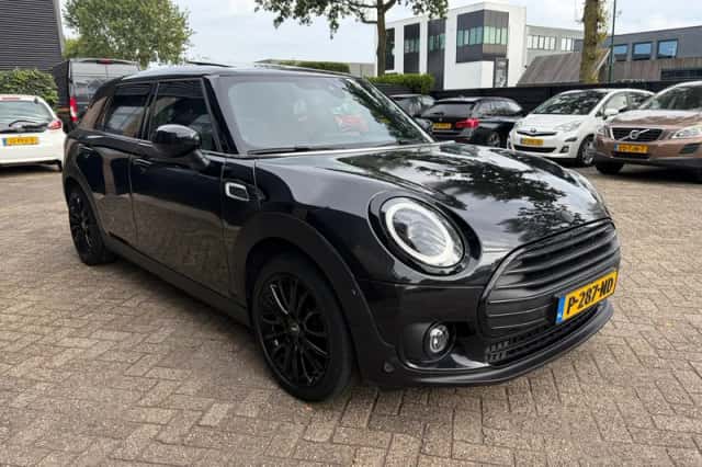 MINI Clubman (2022) thumbnail 4