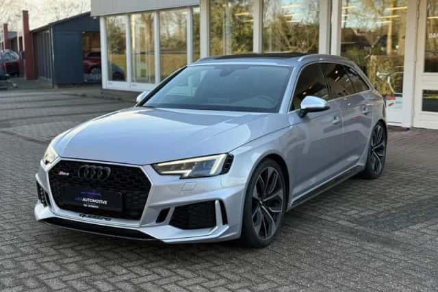 Audi RS 4 (2018) thumbnail 4