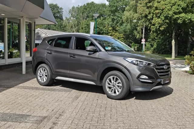 Hyundai Tucson (2018) thumbnail 2