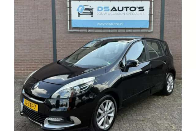 Renault Scénic (2012) thumbnail 1
