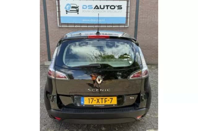 Renault Scénic (2012) thumbnail 4