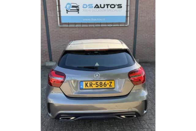 Mercedes-Benz A-Klasse (2016) thumbnail 4