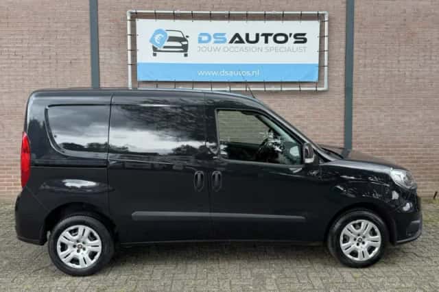 Fiat Doblò Cargo (2016) thumbnail 3