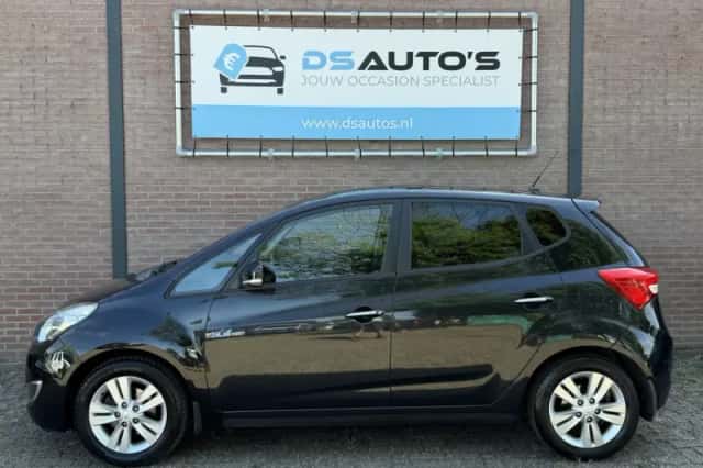 Hyundai ix20 (2011) thumbnail 2