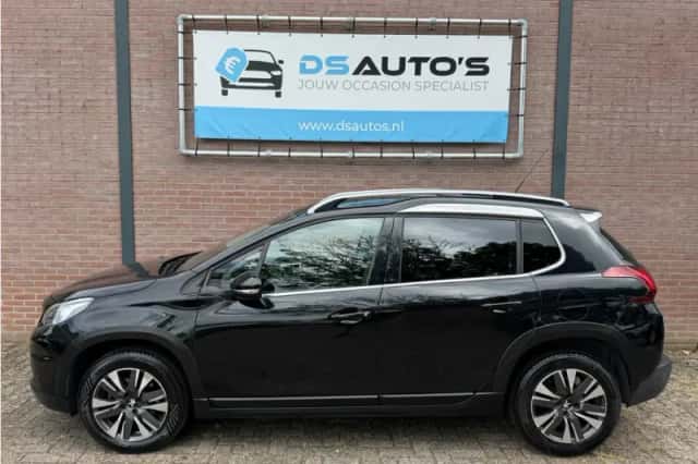 Peugeot 2008 (2016) thumbnail 2