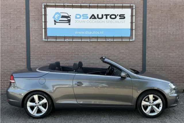 Volkswagen Eos (2011) thumbnail 4