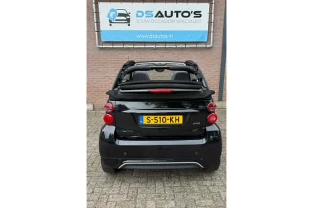 Smart ForTwo (2014) thumbnail 5