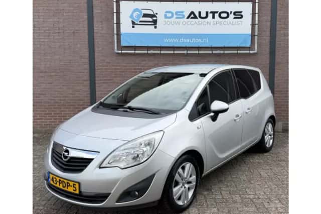 Opel Meriva (2011) thumbnail 1