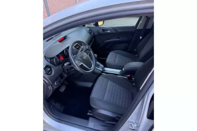 Opel Meriva (2013) thumbnail 5