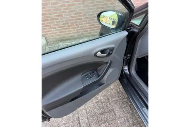 SEAT Ibiza (2011) thumbnail 6