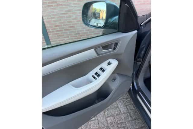 Audi Q5 (2008) thumbnail 6