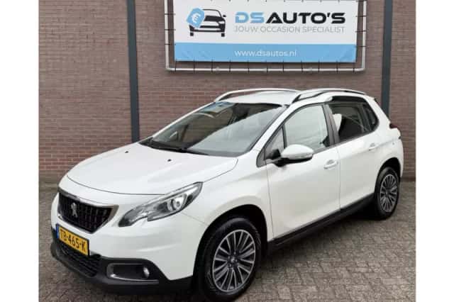 Peugeot 2008 (2018) thumbnail 1