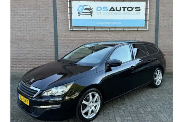 Peugeot 308 (2015) thumbnail 1