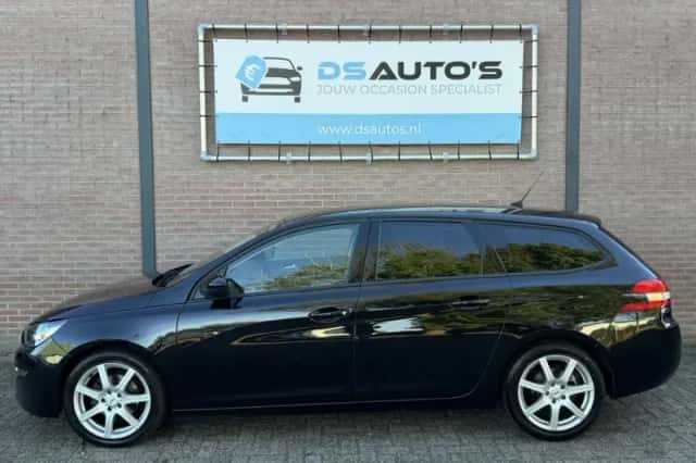 Peugeot 308 (2015) thumbnail 2