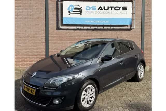Renault Mégane (2013) thumbnail 1