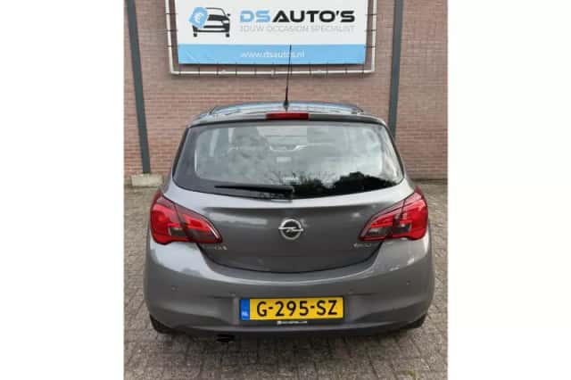 Opel Corsa (2015) thumbnail 4
