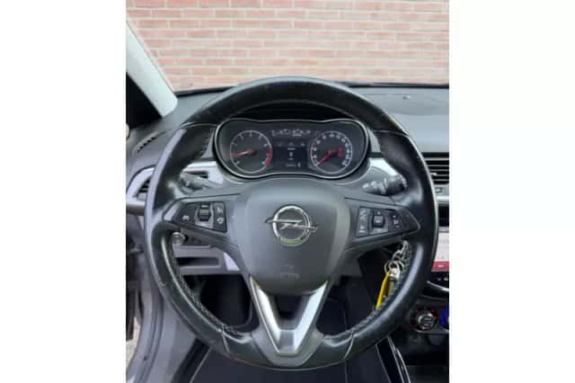 Opel Corsa (2015) thumbnail 6
