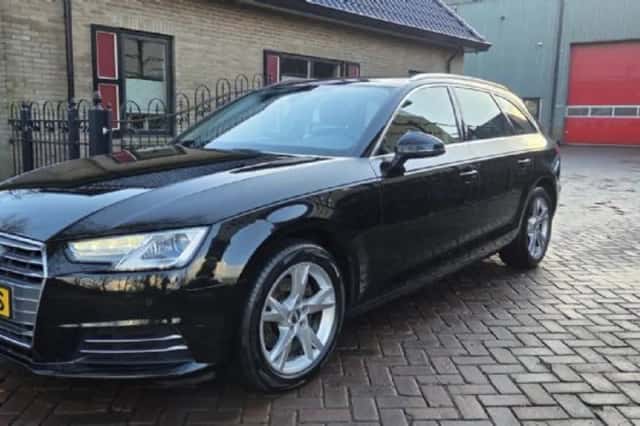 Audi A4 (2018) thumbnail 1