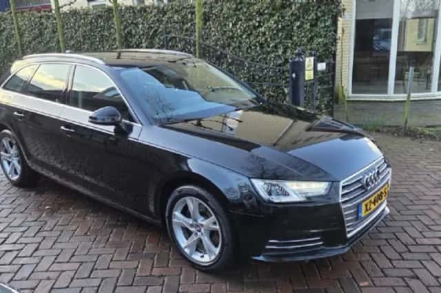 Audi A4 (2018) thumbnail 3