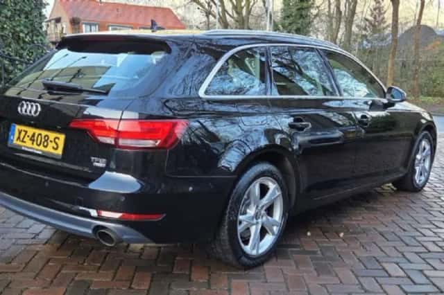 Audi A4 (2018) thumbnail 5