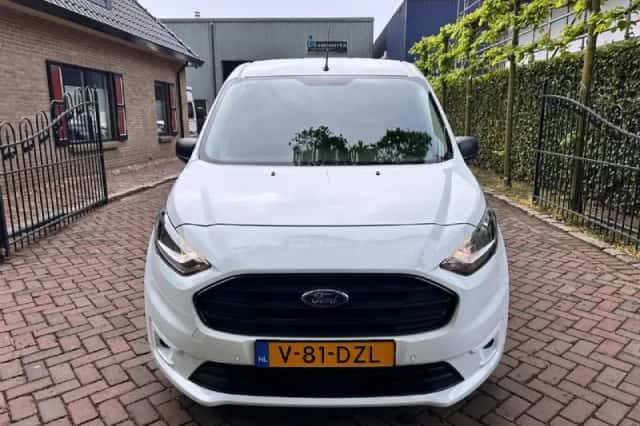 Ford Transit Connect (2024) thumbnail 2