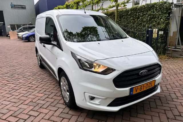 Ford Transit Connect (2024) thumbnail 3