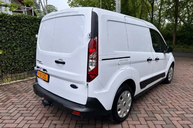 Ford Transit Connect (2024) thumbnail 5
