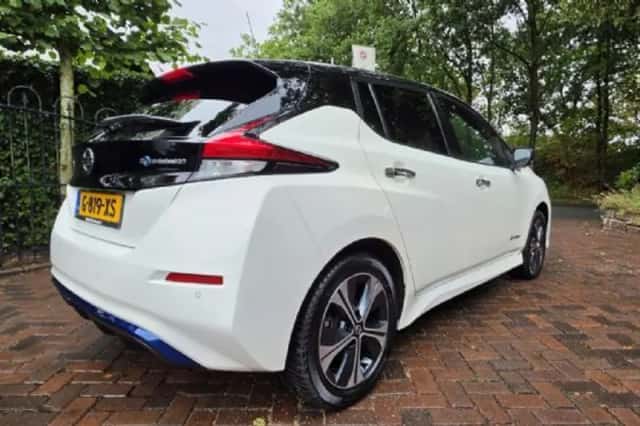 Nissan Leaf (2019) thumbnail 5