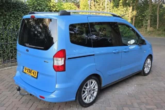 Ford Tourneo Courier (2014) thumbnail 5