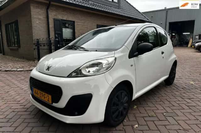 Peugeot 107 (2013) thumbnail 1