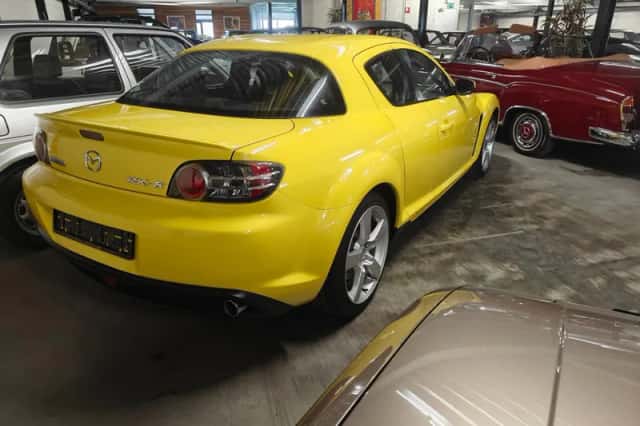 Mazda RX-8 (2003) thumbnail 5