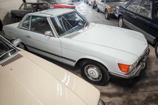 Mercedes-Benz 350 SL (1972) thumbnail 4