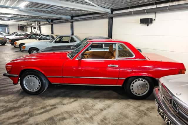 Mercedes-Benz SL-Klasse (1986) thumbnail 6