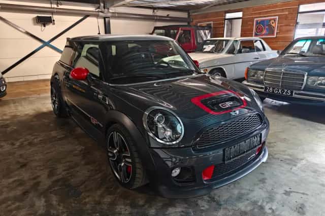 MINI John Cooper Works (2013) thumbnail 3