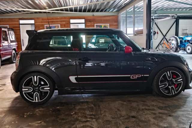 MINI John Cooper Works (2013) thumbnail 4