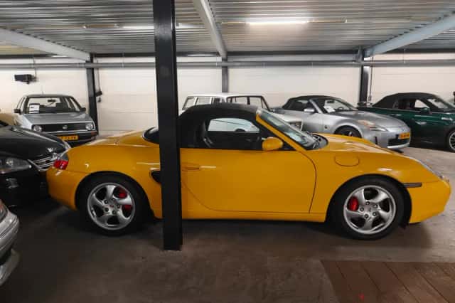 Porsche Boxster (1999) thumbnail 4