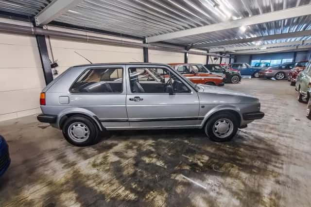 Volkswagen Golf (1987) thumbnail 4