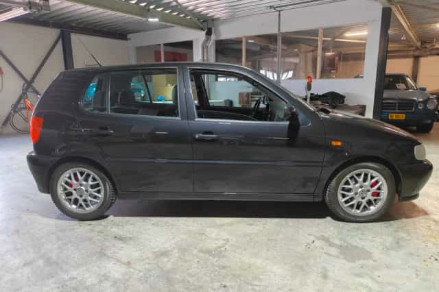 Volkswagen Polo (1999) thumbnail 4