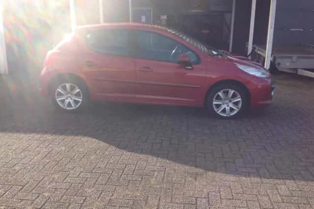 Peugeot 207 (2007) thumbnail 4