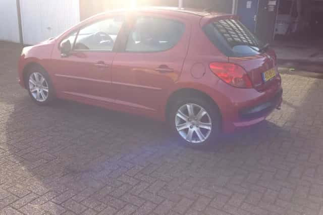 Peugeot 207 (2007) thumbnail 6
