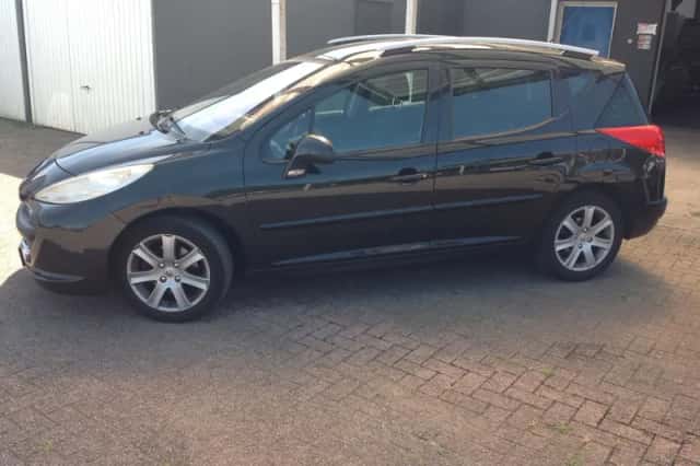 Peugeot 207 (2009) thumbnail 1