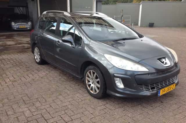 Peugeot 308 (2009) thumbnail 6